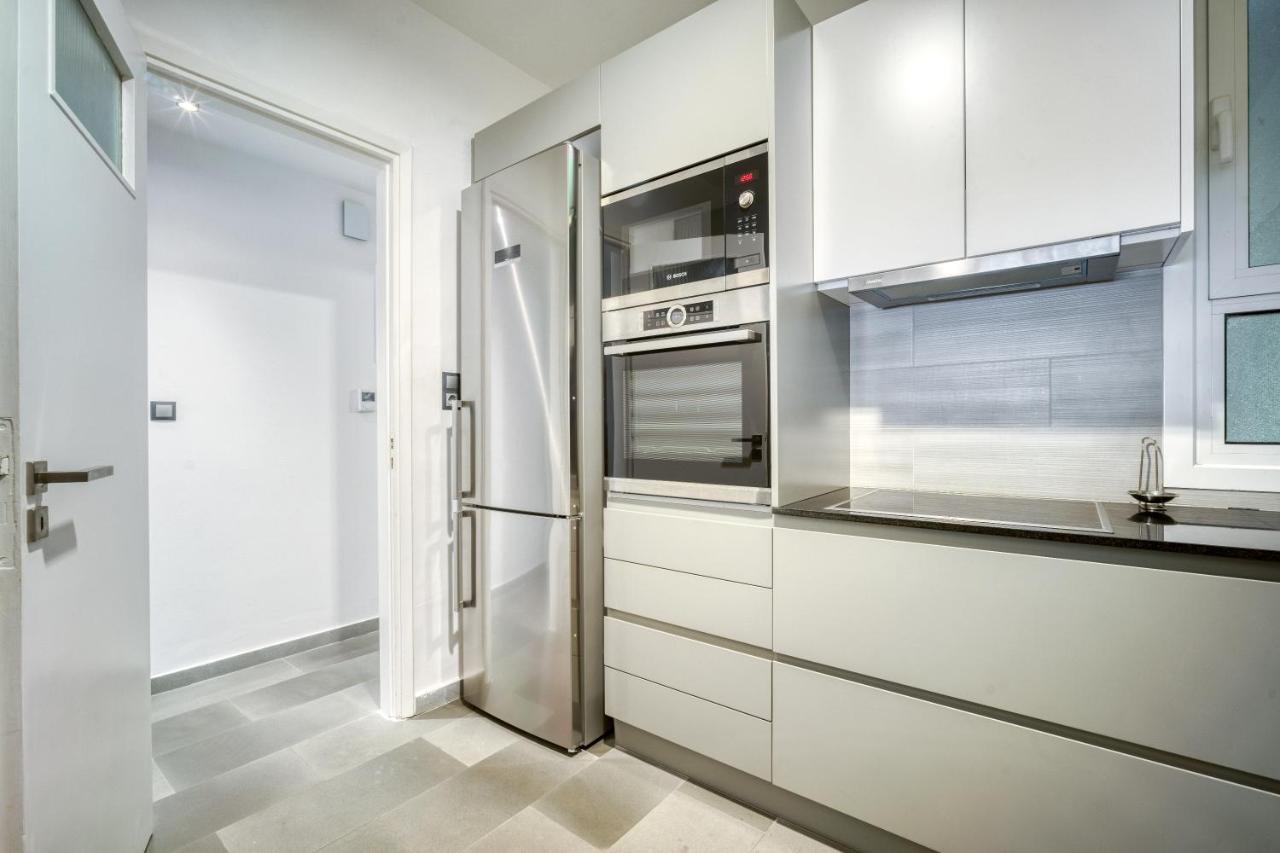 Bright Spacious Luxury Apartment In Prime Central Athens Exterior photo