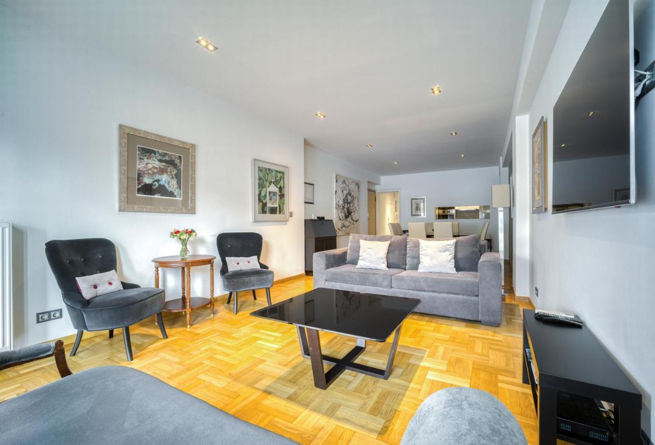 Bright Spacious Luxury Apartment In Prime Central Athens Exterior photo