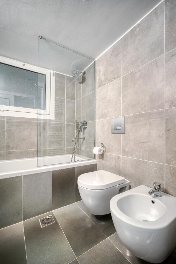 Bright Spacious Luxury Apartment In Prime Central Athens Exterior photo